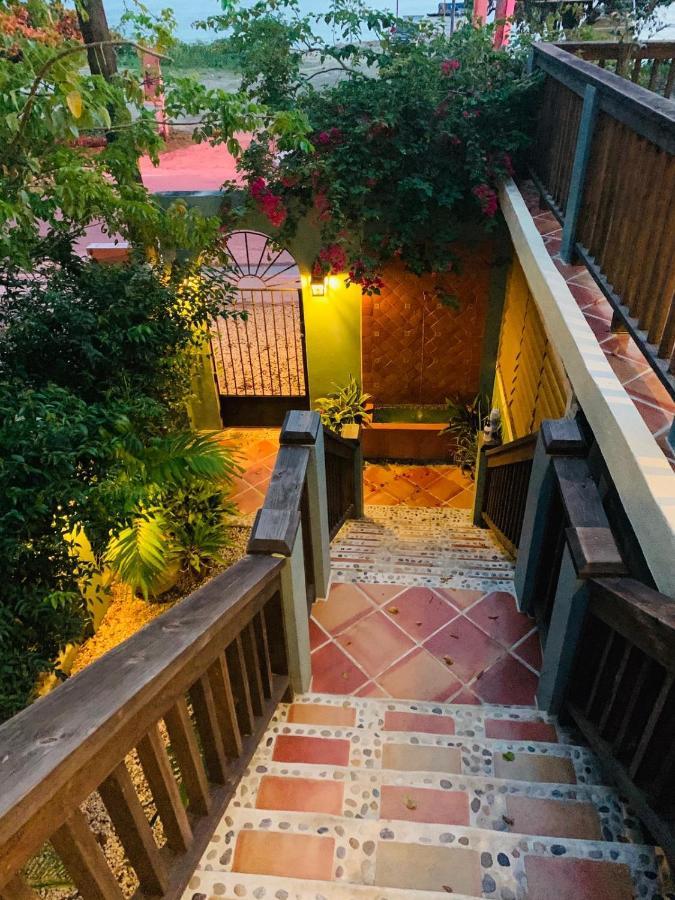 Puertas Bed & Breakfast Vieques Dış mekan fotoğraf